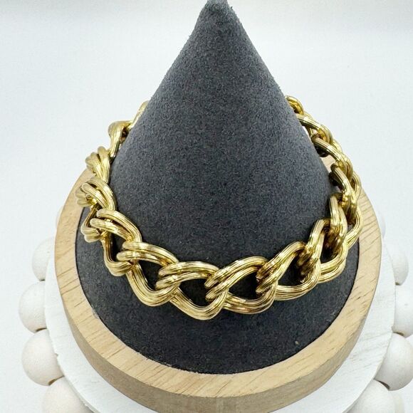 Avon Vintage Textured Chunky Double Curb Chain Link Bracelet Large 7.5” Signed - Picture 2 of 12
